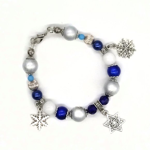 Bracelet with Hanukkah holiday theme. Star of David. - Picture 2 of 2